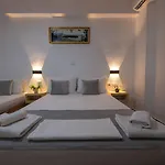 Hotel Alex Himare