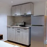 Alex מלון