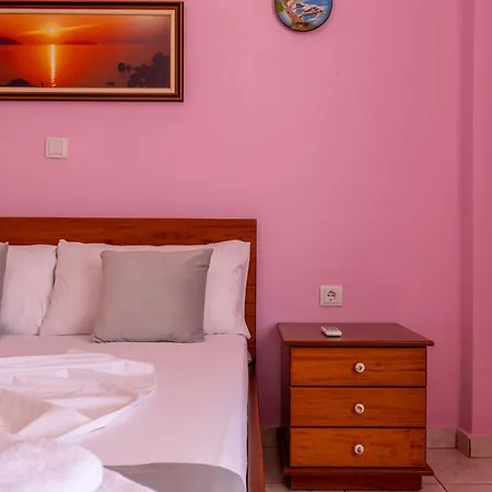 Hotel Alex *