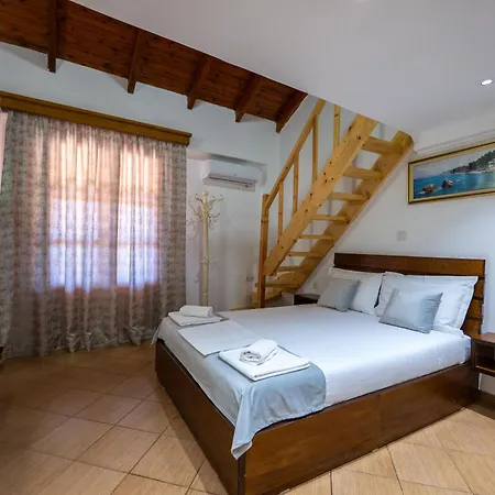 Alex Hotel