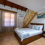 Alex Hotel