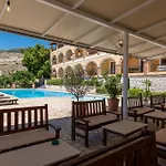 Alex Hotel