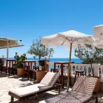 Alex Hotel Himare